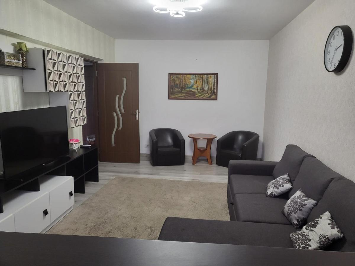 Apartament Cu 3 Camere Chiar In Inima Capitalei Бухарест Екстер'єр фото